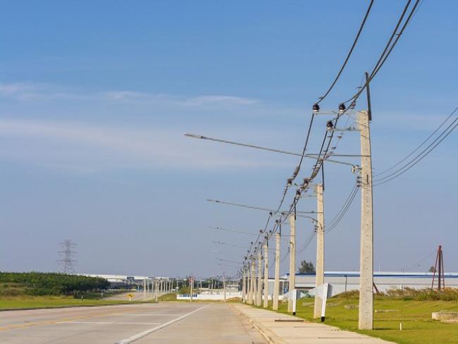 Regras da Anatel e Aneel sobre uso de postes entram em vigor em 30/03