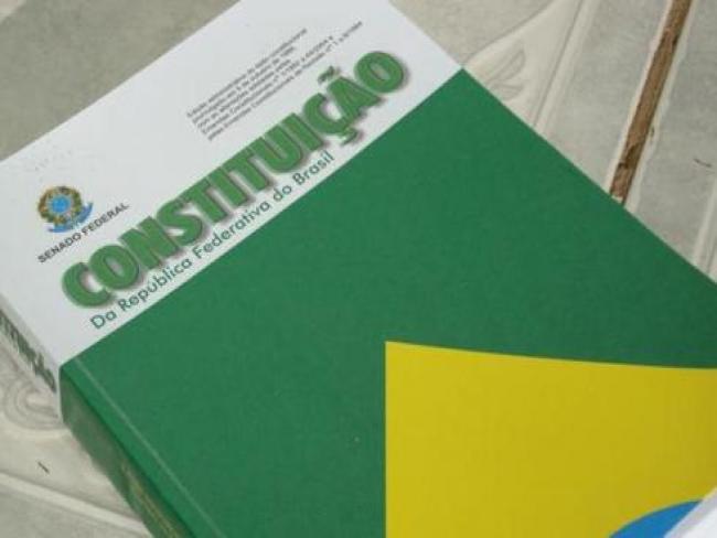 Emenda constitucional que assegura Ciência e Tecnologia como assunto de Estado é conquista para sociedade