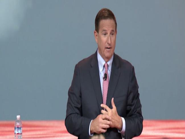 A indústria de 2025: cinco previsões de Mark Hurd