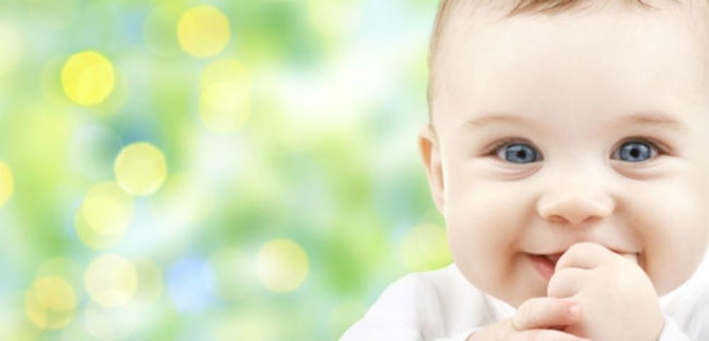 Conheça o BabyHug: primeiro wearable de monitoramento para bebês