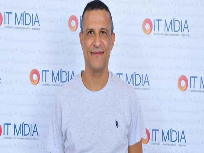 Douglas Pereira assume TI do Sistema de Ensino Poliedro