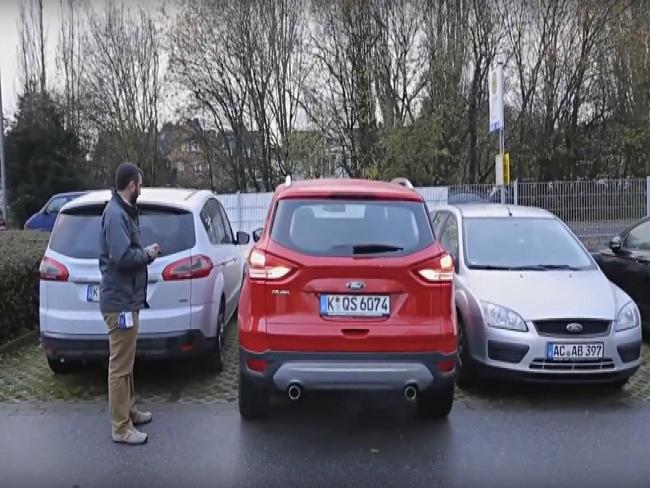 Tecnologia da Ford estaciona carro por controle remoto