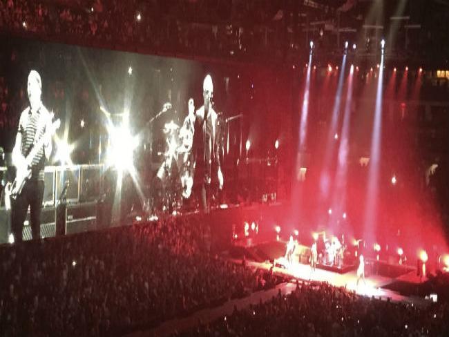 U2 adota tecnologia de armazenamento flash da EMC em turnê pela Europa