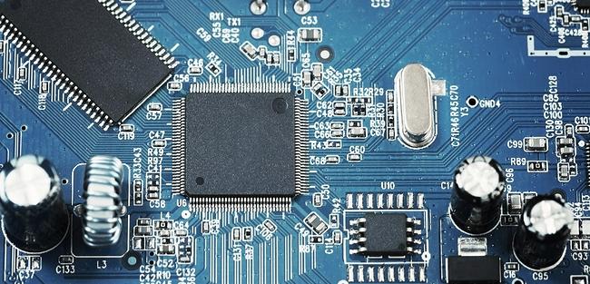 Setor eletroeletrônico encerra 2016 com nova retração e frustra expectativas da Abinee