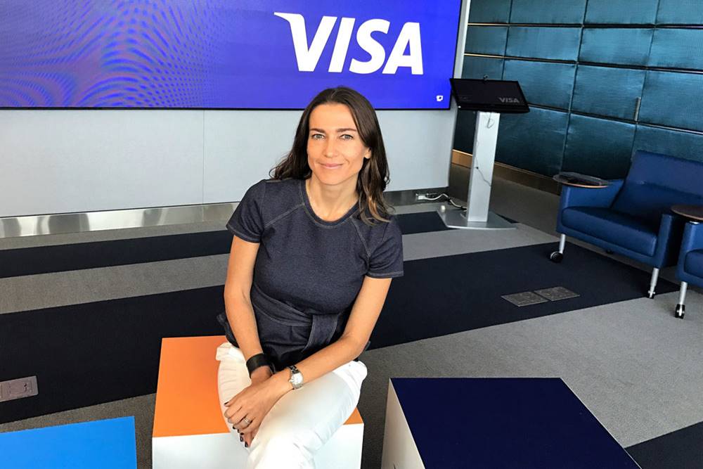 Vanesa Meyer, Visa