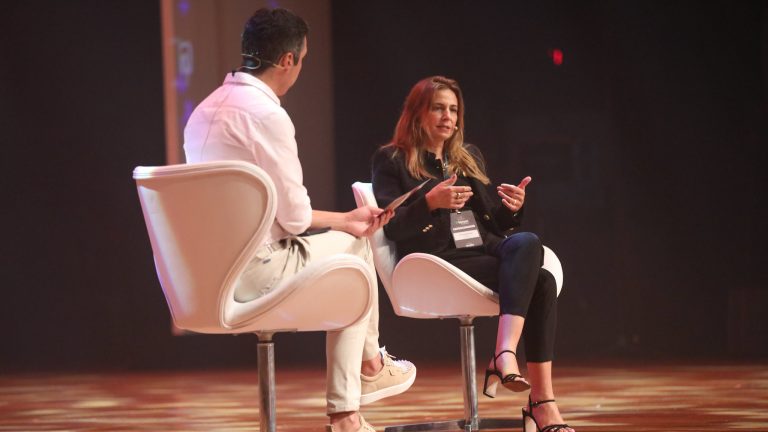 Vitor Cavalcanti, sócio-diretor da IT Mídia e Luciana Pinheiro, gerente geral da Citrix