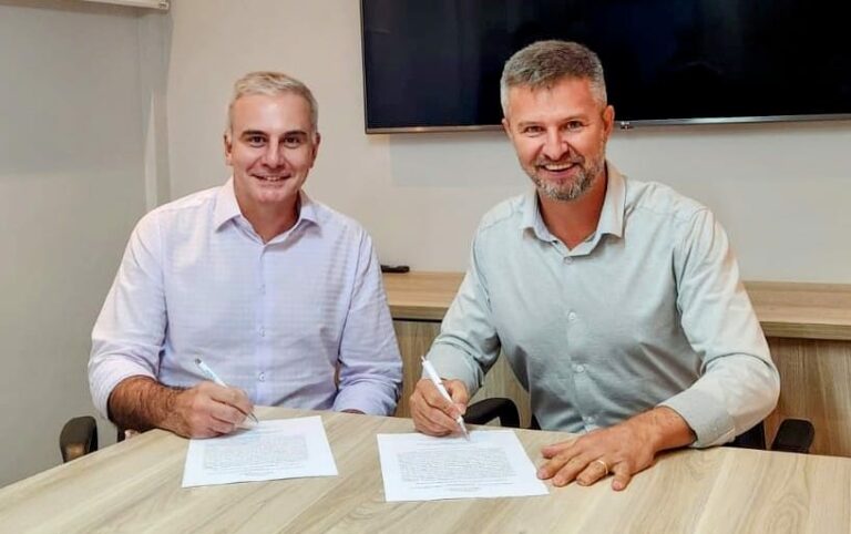 Senior Sistemas e Globaltec