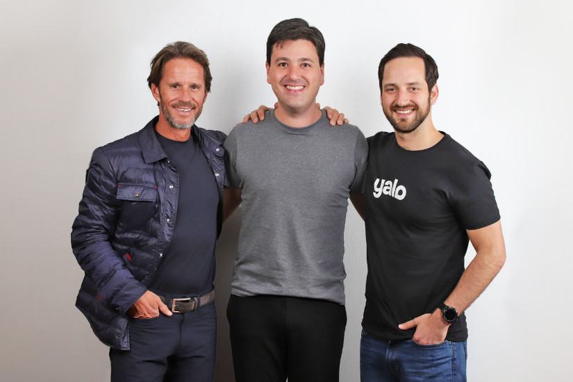Phil Sebok, Chief Revenue Officer, Erick Buzzi, Gerente Geral no Brasil, e Javier Mata, CEO da Yalo