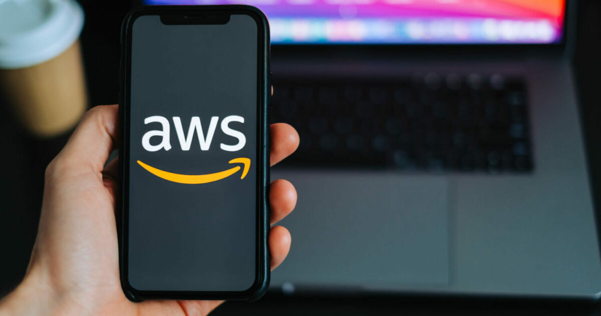 AWS, IA generativa, freshworks, amazon