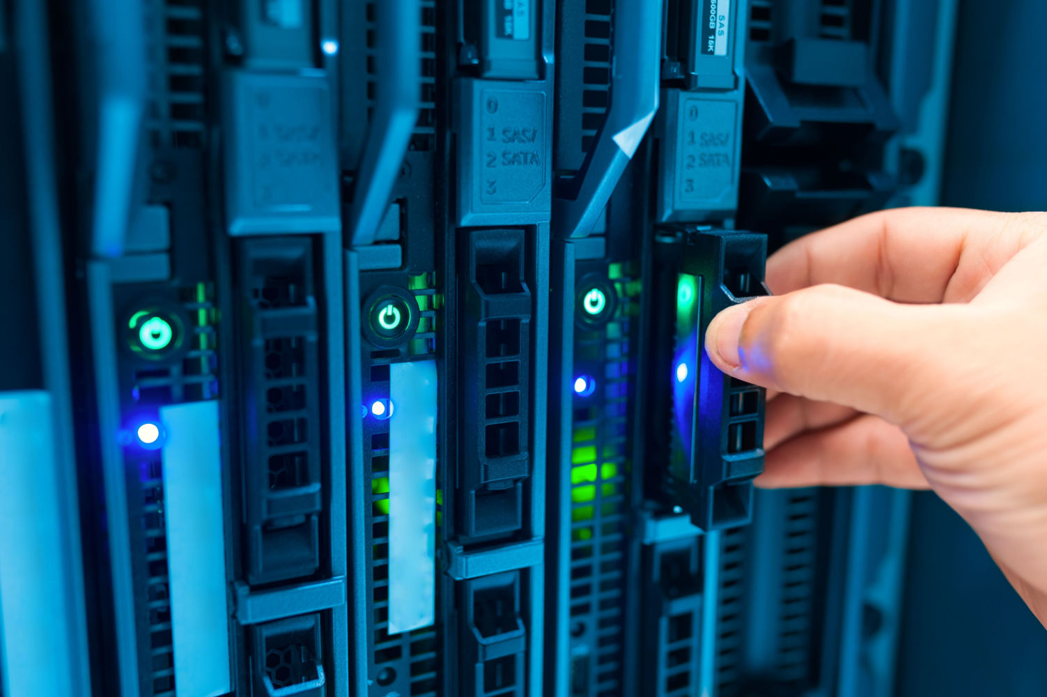 data center, servidor, servidores, Vertiv