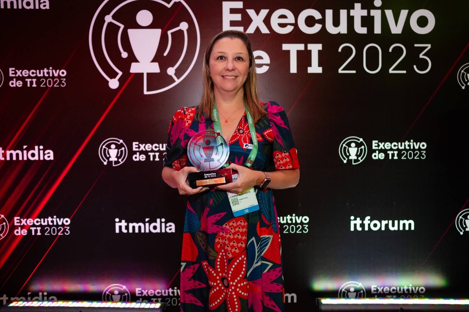 Carmem Duarte, diretora de Tecnologia e Operações da ConectCar, no IT Forum Salvador