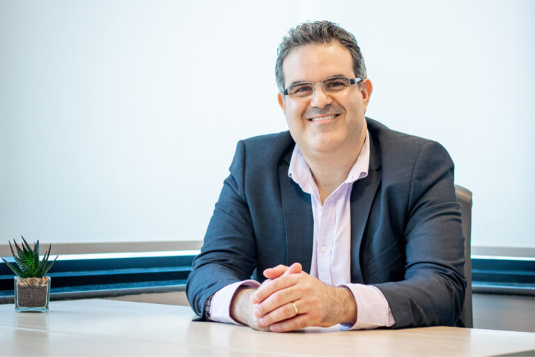 Colaboração do Ministério da Saúde, Robbu e Metta