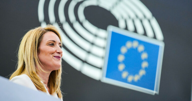 Roberta Metsola, presidente do Parlamento Europeu Lei Inteligência Artificial, IA
