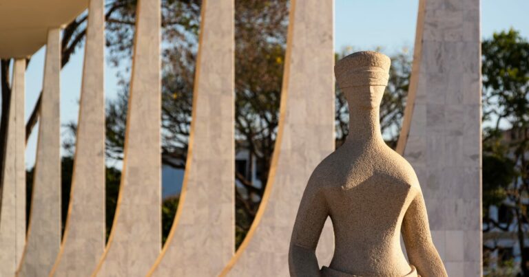 STF é alvo de fraude em redes sociais do grupo Meta