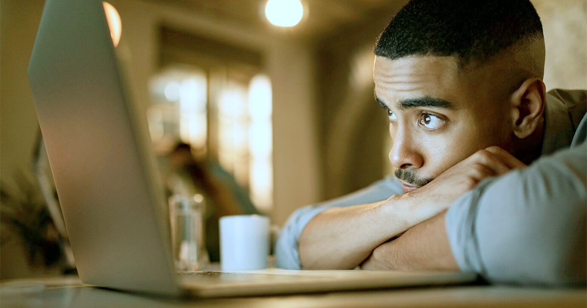 Rotuladores de dados realizam um trabalho essencial para a IA, porém estressante e mal pago (Imagem: Drazen Zigic/Creative Commons)