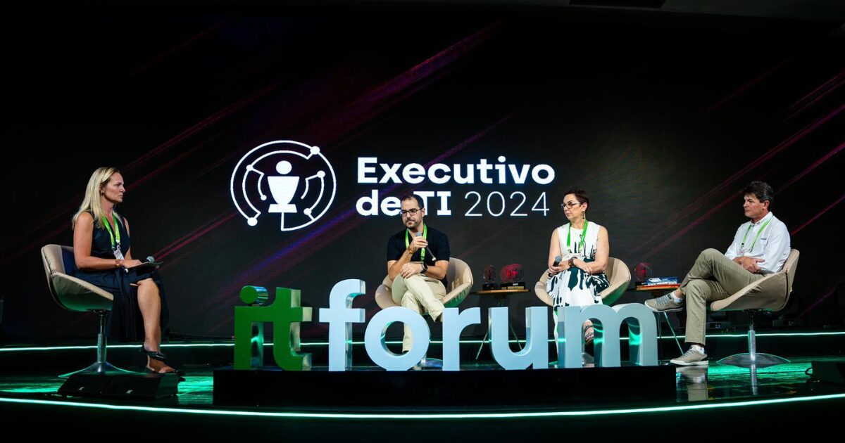 Executivos debatem ESG na estratégia do negócio no IT Forum Praia do Forte. Imagem: PlayP