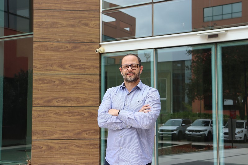 Diogenes Madrigal Netglobe