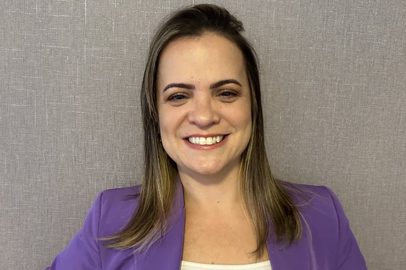 Livre de Assédio Debora Oliveira