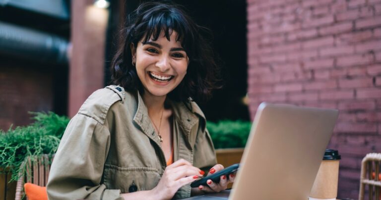 outlier, mulher, mulheres, estudante, trabalhadora, desenvolvedora, desenvolvedor, freelancer, nomade digital