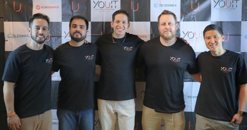 Rafael Dsiaducki, Daniel Schiavon, Vinicius Garcia, Karlos Thiago e Ricardo Takei, respectivamente. Foto: Tamíres Cristina