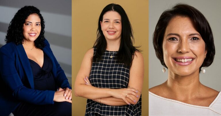 Imagem da esquerda: Mulher morena, cabelos cacheados curtos, usando blazer azul, sorrindo profissionalmente para a câmera. Imagem do centro: Mulher de pele clara, cabelos lisos e escuros, de braços cruzados, usando blusa xadrez, com expressão confiante. Imagem da direita: Mulher de pele clara, cabelos curtos, sorrindo abertamente, vestindo roupa branca elegante. Executivas de tecnologia falam sobre jornada 4x3