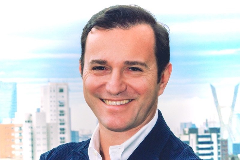 Federico Grosso como vice-presidente