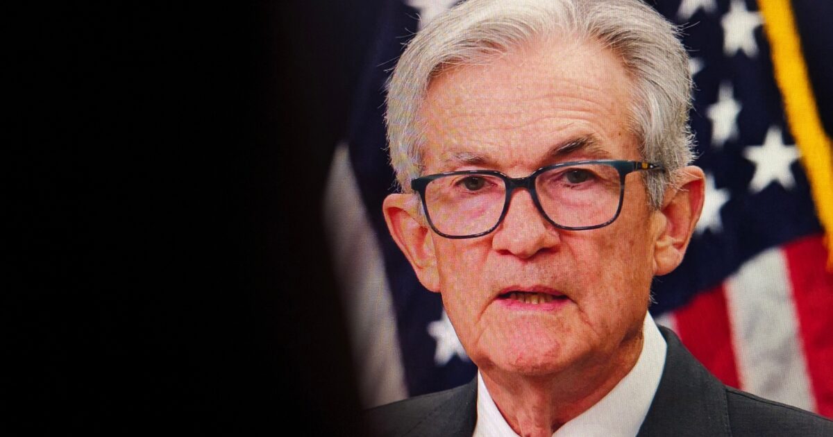 Jerome Powell, presidente do Federal Reserve, o banco central dos Estados Unidos. Imagem: Shutterstock