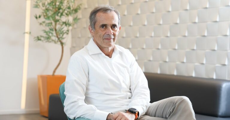 claudio prado, evertec