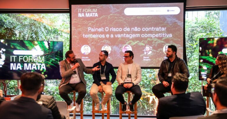 Executivos discutem cibersegurança no IT Forum Na Mata. Foto: PlayP