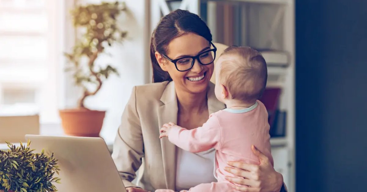 mãe, bebê, maternidade, parentalidade, simpress