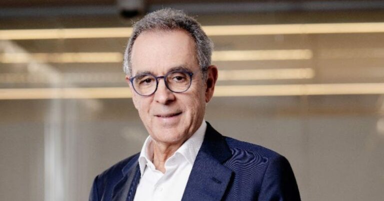 José Formoso, Claro